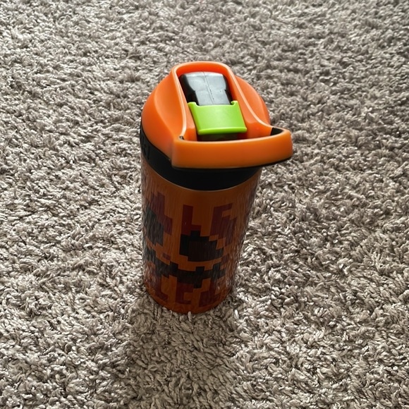 Kids Reusable Water Bottle - Picture 2 of 3